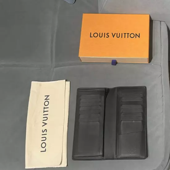 Men’s Louis Vuitton Brazza Wallet