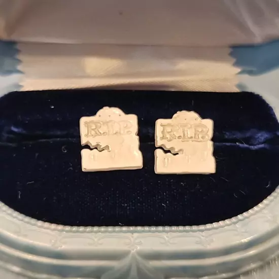 Vintage Retro R.I.P Tombstone White Earrings Pierced