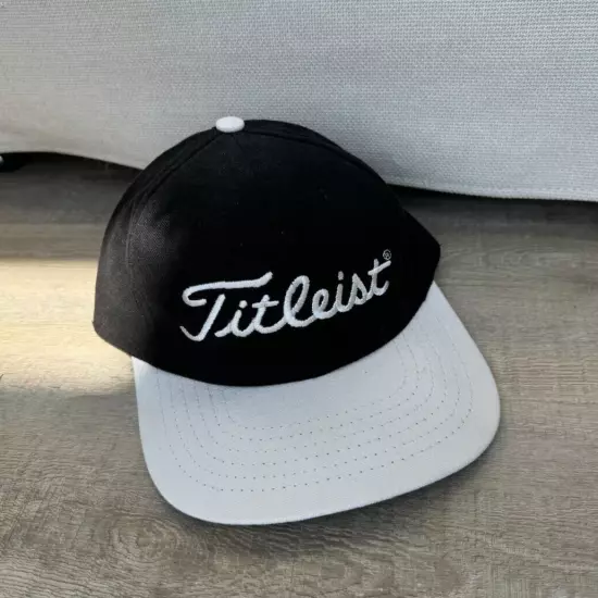 Titleist Strapback Hat Mens Adjustable #1 Ball in Golf Style #BW-13 Black/White