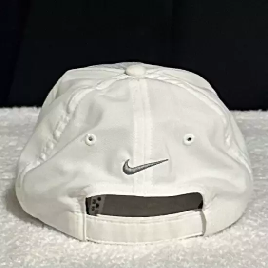 Nike Golf Womens Aerobill White & Gray Plaid Hat Cap. 517998-100 OSFM Nice!