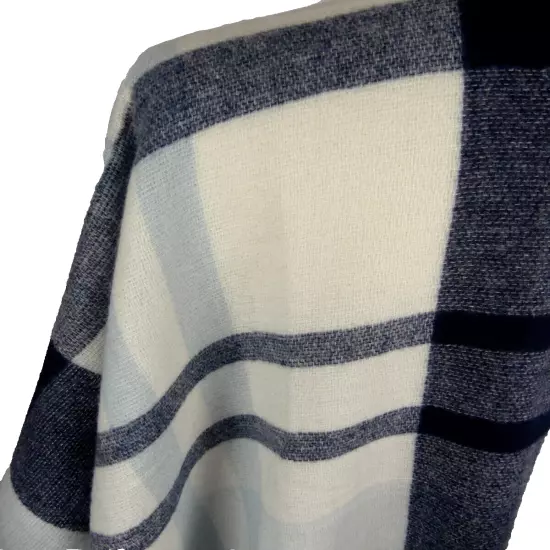 Banana Republic Cashmere Blend Wrap Shawl Skyler Plaid Blue Soft One Size All