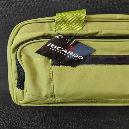 Ricardo Beverly Hills Green Travel Organizer Hanging Toiletry W/ Cosmetic Bag