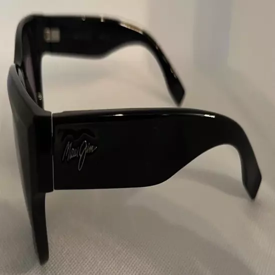 Authentic Maui Jim KAHOMA Sunglasses Black Frames MJ-285-02 Italy 53/21/139