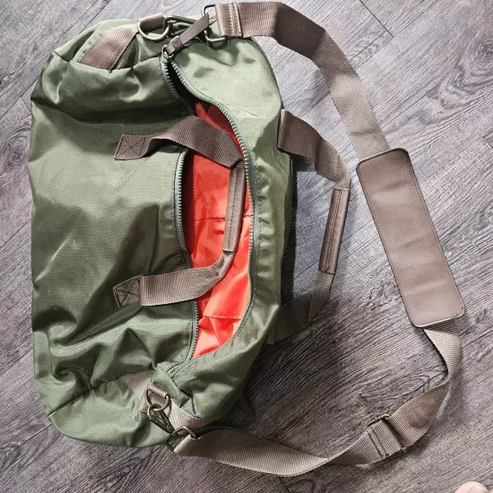 goodfellow duffle bag