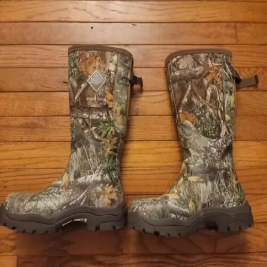 Muck Woody Max Camo XF Boot Women Size 10