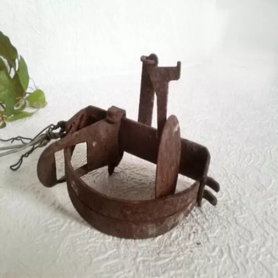 Antique Animal Trap Small Hunting Tool Salvage Rusty Metal Cabin Fireplace Decor