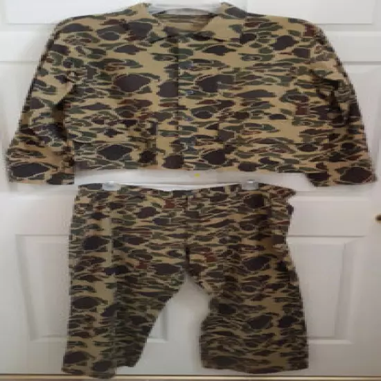 RedHead Camouflage Jacket / Shirt & Pants Set Men's Size Medium Hunting Red Head