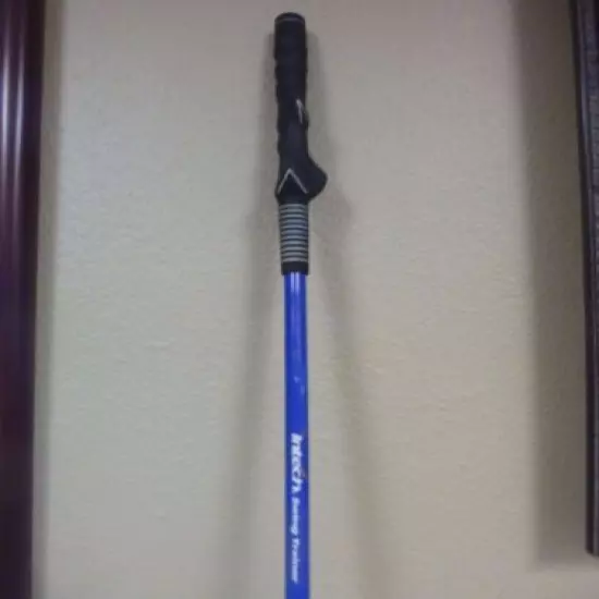 NICE INTECH SWING TRAINER 8 IRON W / TRAINING GRIP