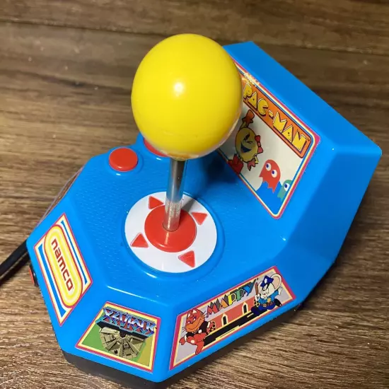 Namco Ms Pac-Man 5-In-1 Plug N Play 2004 Jakks Pacific TV Arcade Game TESTED