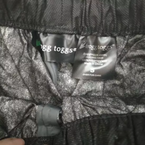 Frogg Toggs Size Small Black Pants