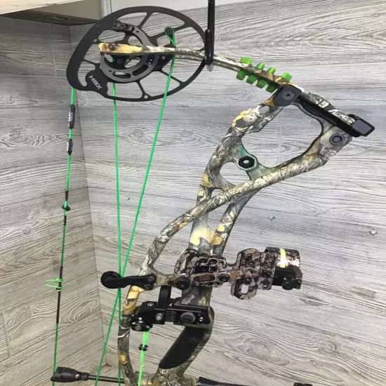 Hoyt RX-5 Sitka Realtree Edge Right Hand 50-60# 25"-30" Package