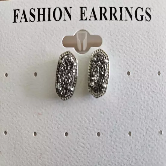 Kendra Scott Ellie stud earrings, silver, pre-owned