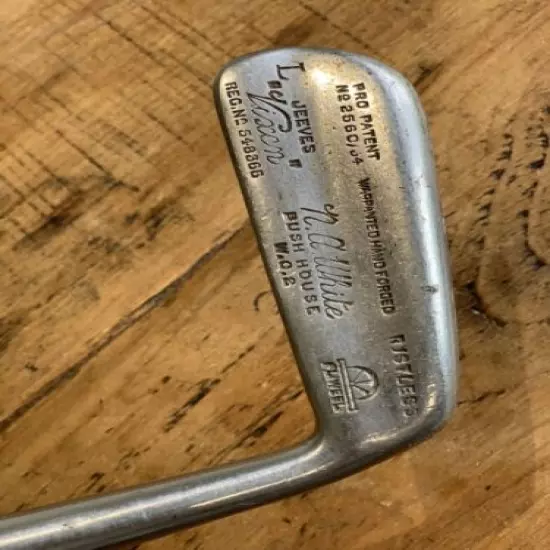 Vintage Vixen Rustless Golf Putter / Right Handed 