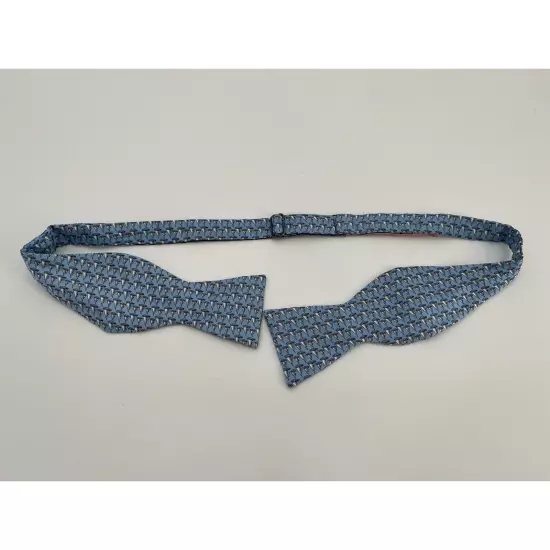 Vineyard Vines Bow Tie Blue White Sailboat Print 100% Silk Nautical