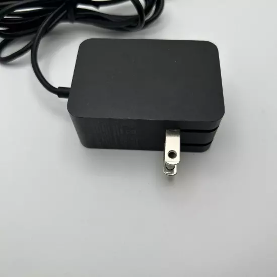 Microsoft Surface Charger Model 1735 15V, 24W