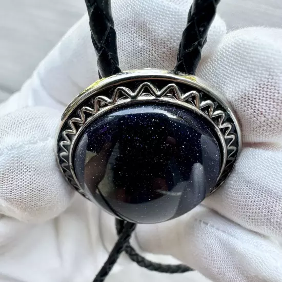 STUNNING western Stone & Silver Tone Bolo Tie