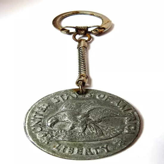 VINTAGE 1880 SILVER DOLLAR CITY EAGLE TRAIN KEY CHAIN SILVER TONE OLD MEDAL