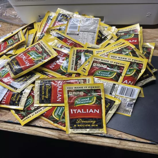 74 Good Seasons Italian Salad Dressing Mix. 74 Packet Lot