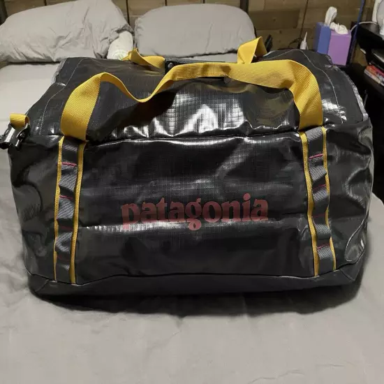 PATAGONIA Black Hole 55L Duffel Bag | NEW | Smolder Blue x Buckwheat Gold