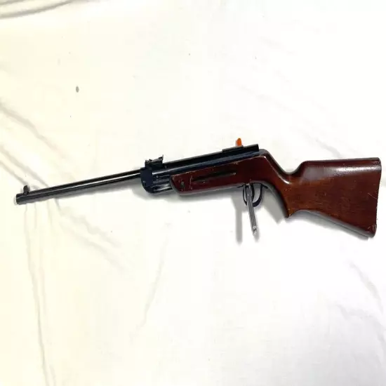 Daisy Model 230 Air Pellet Rifle .22 Caliber (Milbro)