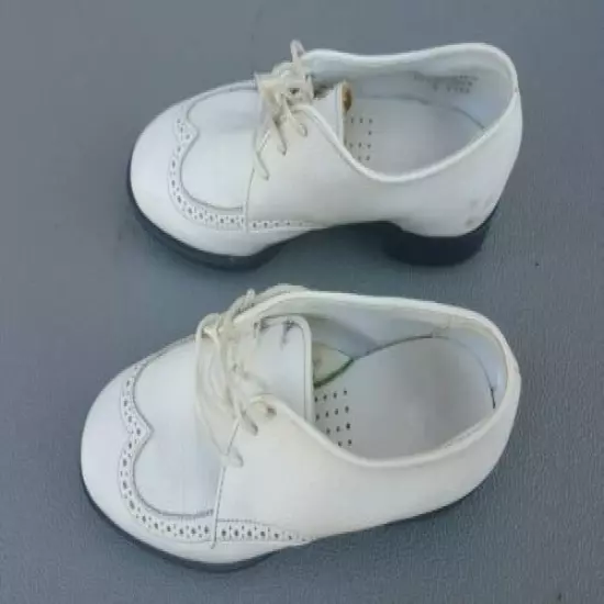 Vintage White Saddle Golf Shoes Metal Cleat 8 1/2 B