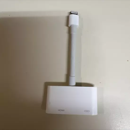 Apple AV-Lightning To HDMI - Lightning Adapter.