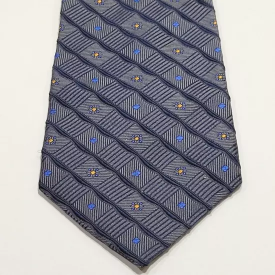 Michael Jacobs for Von Maur Traditional Gray Background Necktie Business Style