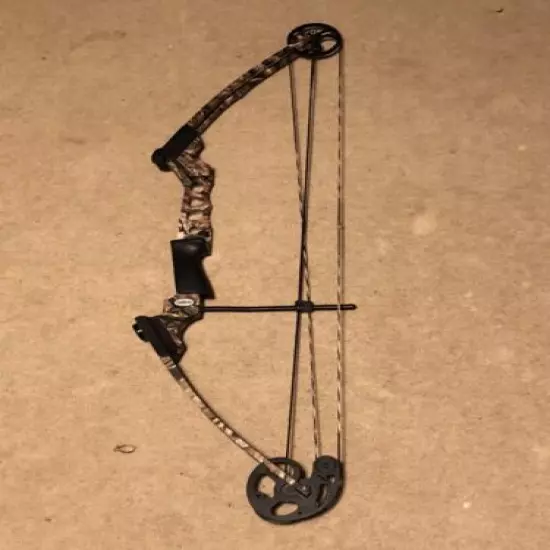 Pro Genesis Compound Bow Right Handed