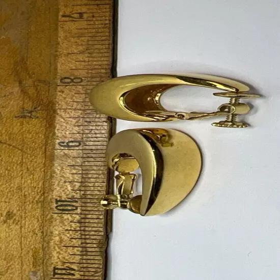 VINTAGE 1990s NAPIER Gold-tone HOOP Clip-On/screw Back Earrings￼