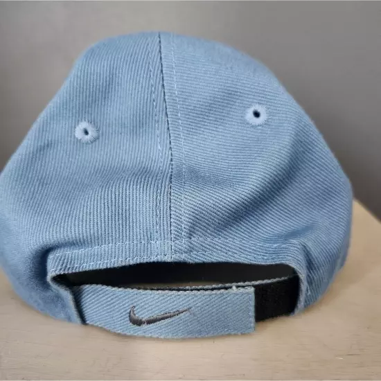 RARE Tiger Woods Nike old logo yin yang blue logo hat great condition