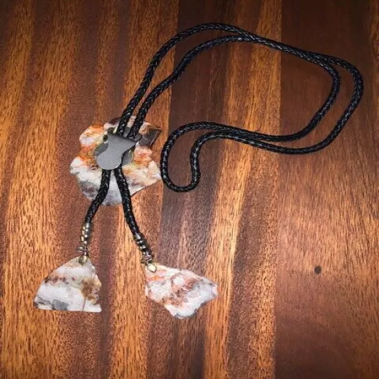 Vintage Country Western Polished Crazy Lace Agate Stone Bolo Tie Jewelry