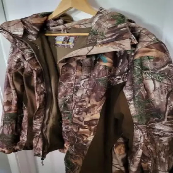 Hunting Jackets - two in one- Women's size XL Cabela's