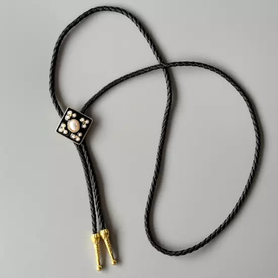 Vintage Baroque Medieval Drip Enamel Pearl Bolo Tie For Women Wedding Necklace