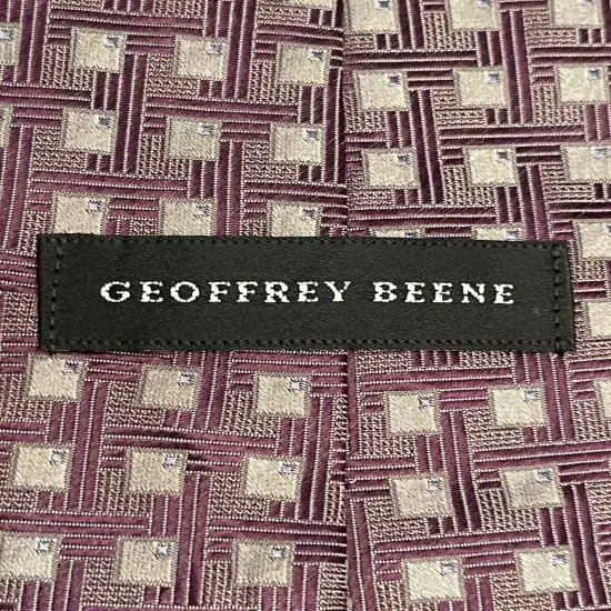 Geoffrey Beene 100% Silk Men’s Neck Tie Made In Usa